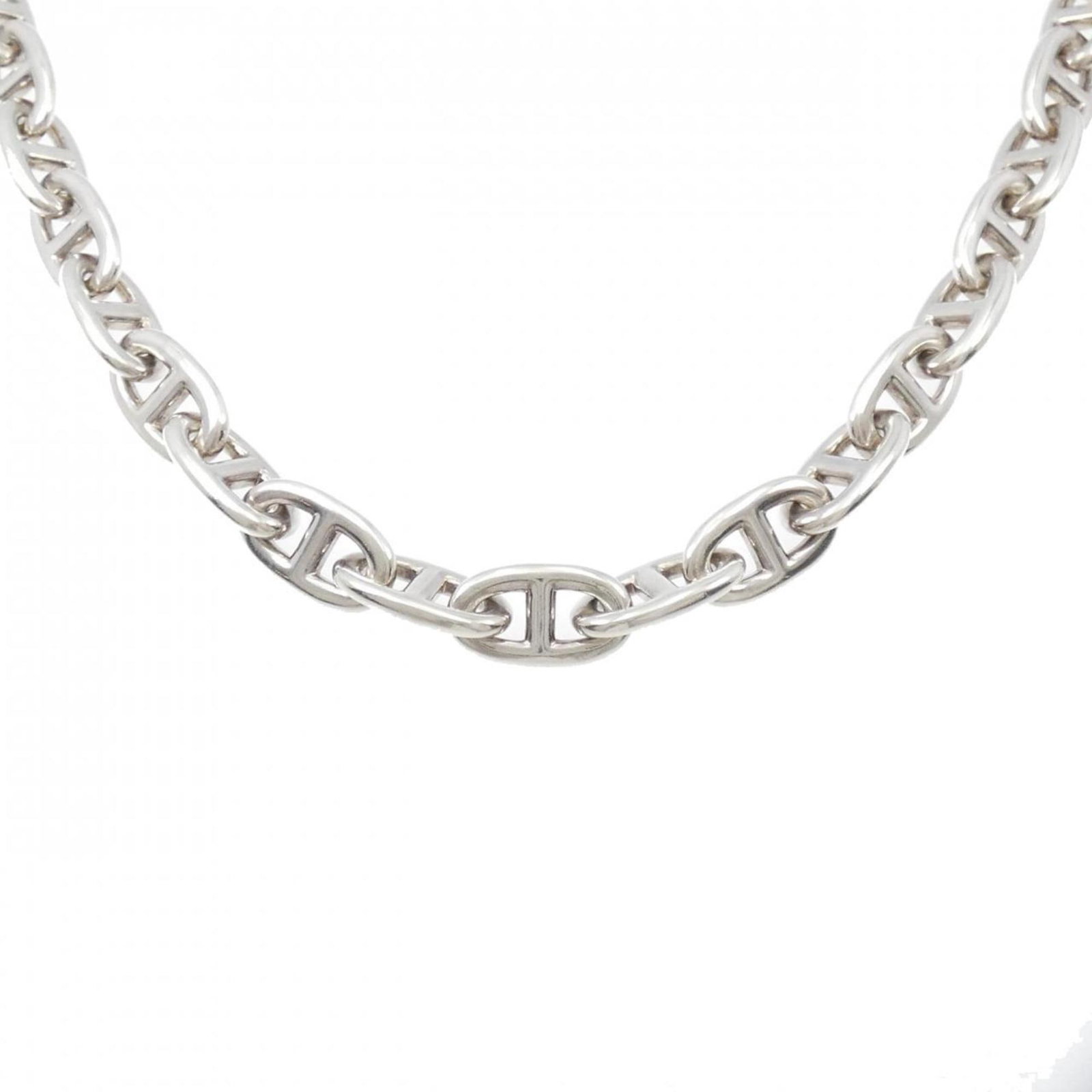 HERMES CHAINE D'ANCRE LARGE MODEL NECKLACE: Hermes Chaine d'Ancre Large Model Necklace Brand: Hermes Type: Necklace Material: Silver 925 Color: Silver Size: Neck Circumference: 44 cm / 17.32'' Accessories: None Accessories Notice: