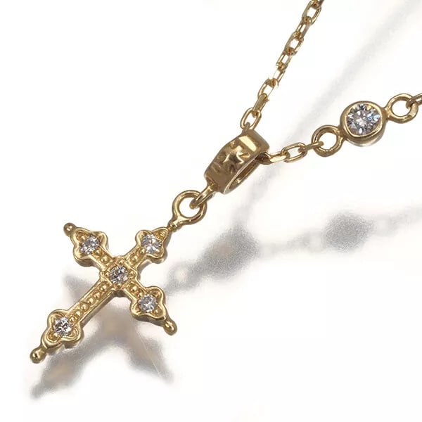 LOREE RODKIN NECKLACE PETIT GOTHIC CROSS DIAMOND: Loree Rodkin Necklace Petit Gothic Cross Diamond Brand: Loree Rodkin Type: Necklace Material: 18K / 750 / Yellow Gold Color: None Size: Necklace length: 40 / 43cm Pendant size: 10 x 8.5mm Total length