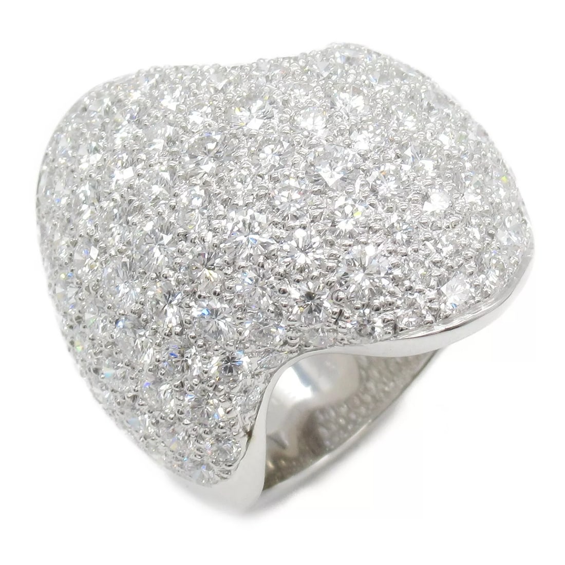 VAN CLEEF & ARPELS PAVED DIAMOND RING: Van Cleef & Arpels paved Diamond Ring Brand: Van Cleef & Arpels Type: Ring Material: K18WG?WhiteGold? Color: Clear Size: 6.25 - 6.5US Accessories: None Accessories Notice: When purchasing