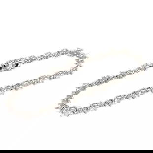TENNIS BRACELET WHITE GOLD DIAMOND: Tennis bracelet White gold diamond Brand: Unsigned Jewelry Type: Tennis bracelet Material: 18K White Gold diamond Color: Silver Size: Bracelet width: 2.2mm-4.8mm Bracelet total Length: 17.5cm Acc