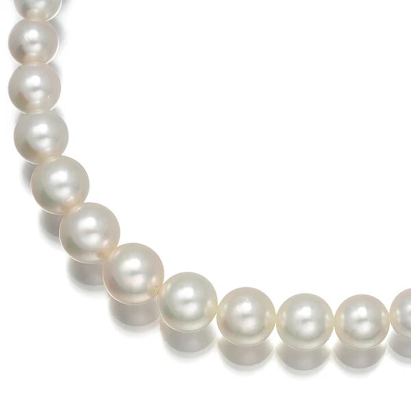 MIKIMOTO NECKLACE PEARL BEADED JAL COLLABORATION SILVER: MIKIMOTO Necklace Pearl Beaded JAL Collaboration Silver Brand: Mikimoto Type: Necklace Material: Silver Color: None Size: Necklace length: 40.0cm Accessories: None Accessories Notice: Whe