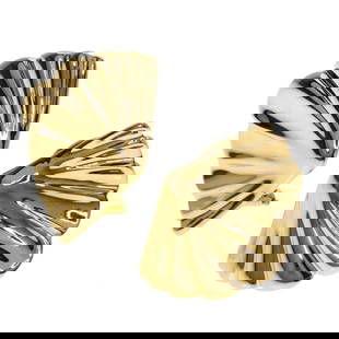 TIFFANY&CO. SHELL MOTIF EARRING K18 YELLOW GOLD LADIES: TIFFANY&Co. Shell motif Earring K18 Yellow Gold Ladies Brand: TIFFANY&Co. Type: Earring Material: K18 Yellow Gold Color: Exterior Color Gold Size: Top Size:0.7inch/17.1x25x7mm Accessories: None