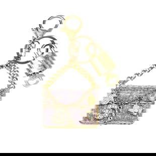LOUIS VUITTON LOCK & KEY WITH UNBRANDED BAGCHARM: Louis Vuitton Lock & Key with unbranded Bagcharm Brand: Louis Vuitton Type: Key Chain Material: NOne Color: Multicolor Size: None Accessories: None Accessories Notice: When purchasing