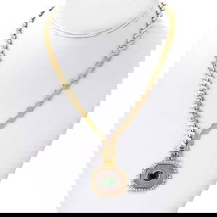 VAN CLEEF & ARPELS 18K YELLOW GOLD GREEN EMERALD, YELLOW SAPPHIRE: Van Cleef & Arpels 18K Yellow Gold Green emerald, Yellow Sapphire Metal Type: 18K Yellow Gold Condition: Excellent Size: 18 inches (42 cm) in length Description: Van Cleef & Arpels 18K Yellow Gold