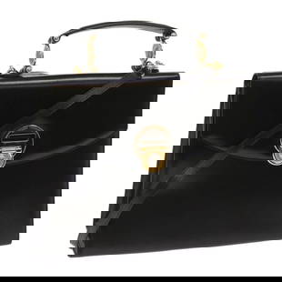 GIANNI VERSACE HAND BAG LEATHER 2WAY BLACK AM5762: Gianni Versace Hand Bag Leather 2way Black am5762 Brand: Gianni Versace  Type: Hand Bag  Material: Leather  Color: Black  Size: W12.2 x H9.1 x D3.5inch(Approx) Shoulder Drop:19.7inch(Approx)  Accessor