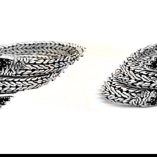 JOHN HARDY STERLING SILVER BRACELET: John Hardy Sterling Silver Bracelet Brand: John Hardy Type: Bracelet Material: Sterling Silver Color: Main Stone Color Black Size: Measurement:6.5" x 0.70" wide x 0.20" high Front of bracelet: 1"