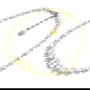 CHRISTIAN DIOR MONTAIGNE CHOKER METAL RESIN: CHRISTIAN DIOR Montaigne Choker Metal Resin Brand: Christian Dior Type: Choker Material: Metal Color: Gold, White Size: Neck Circumference 33 cm - 37 cm / 12.99'' - 14.56'' Accessories: None <