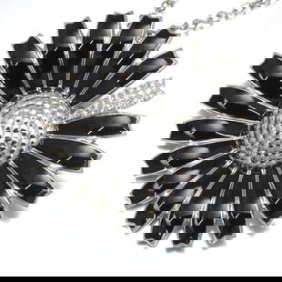 GEORG JENSEN NECKLACEBROOCH DIAMOND DAISYFLOWER: Georg Jensen NecklaceBrooch Diamond DaisyFlower Brand: Georg Jensen  Type: Necklace  Material: 925 / Sterling Silver / Enamel  Color: None  Size: Necklace length: 56 / 61cm Pendant size: 43.5 x 43.5mm
