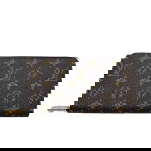 LOUIS VUITTON ZIPPY WALLET PURSE: LOUIS VUITTON Zippy wallet purse Brand: LOUIS VUITTON  Type: purse  Material: Monogram  Color: Monogram  Size: Size(Inch) W4.3 x H7.9x D1.0inch  Accessories: None Accessories Notice: When purch