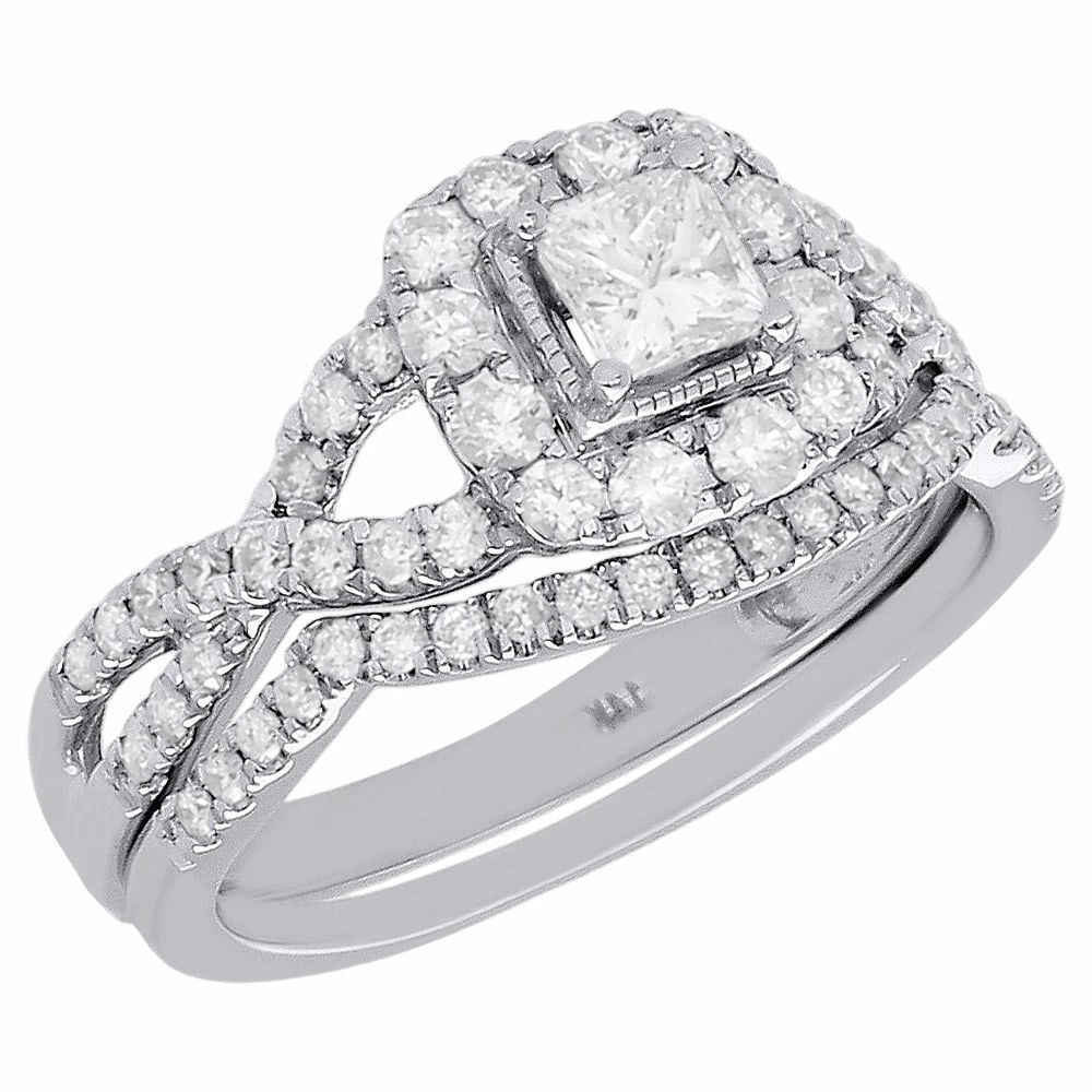 14K WHITE GOLD SOLITAIRE DIAMOND INFINITY WEDDING RING: 14K White Gold Solitaire Diamond Infinity Wedding Ring Brand: None Type: Engagement & Band Material: Metal Type:White GoldMetal Purity:14k Color: Main Stone Color:White Size: 7 Accessories: None