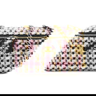 CHANEL SMALL VANITY CHAIN SHOULDER BAG WOOL TWEED LEATHER PINK: CHANEL Small Vanity Chain Shoulder Bag Wool tweed Leather Pink Brand: CHANEL  Type/Style : Shoulder Bag  Material: Wool tweed , Leather  Color: Pink , Multicolor  Size: W 6.30 inch, H 3.94 inch, D 3.1