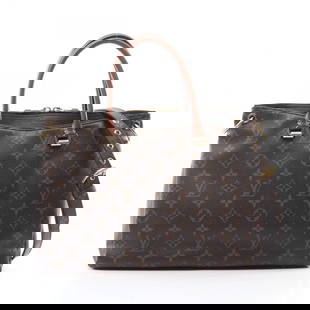 LOUIS VUITTON PALLAS 2WAY TOTE HANDBAG: LOUIS VUITTON Pallas 2way Tote Handbag Brand: LOUIS VUITTON  Type: Handbag  Material: PVC coated canvas  Color: Brown  Size: H:25cm x W:34cm x D:13cm (H:9.8" x W:13.4" x D:5.1") Handle?40cm(15.7") Sho