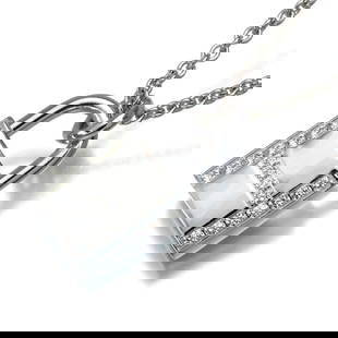 HERMES NECKLACE KELLY DIAMOND PADLOCK 18K: HERMES Necklace Kelly Diamond Padlock 18K Brand: HERMES  Type: Necklace  Material: 18K / 750 / White Gold  Color: None  Size: Necklace length: 38 / 40cm Pendant size: 16.4 x 8.2mm Total length of the