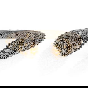 JOHN HARDY BRACELET DOT KICK 925 SILVER 18K YELLOW GOLD CUFF: John Hardy Bracelet Dot Kick 925 Silver 18k Yellow Gold Cuff Brand: John Hardy Type: Bracelet Material: 18k yellow gold and sterling silver Color: Yellow Size: Measurement: 6.5" with opening x 0.4