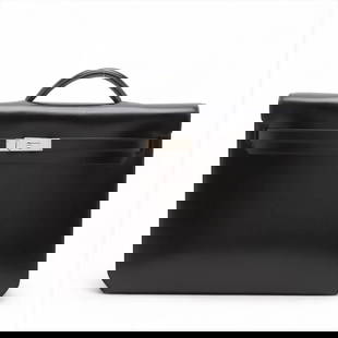 HERMÈS KELLY DEPECHE 36 VEAU TADELAKT BLACK SILVER: Hermès Kelly Depeche 36 Veau Tadelakt Black Silver Brand: Hermès  Type: Briefcase  Material: Veau Tadelakt  Color: Black  Size: Height:11.2inch Length:13.0inch Depth:2.0inch Handle height:1.4inch  A