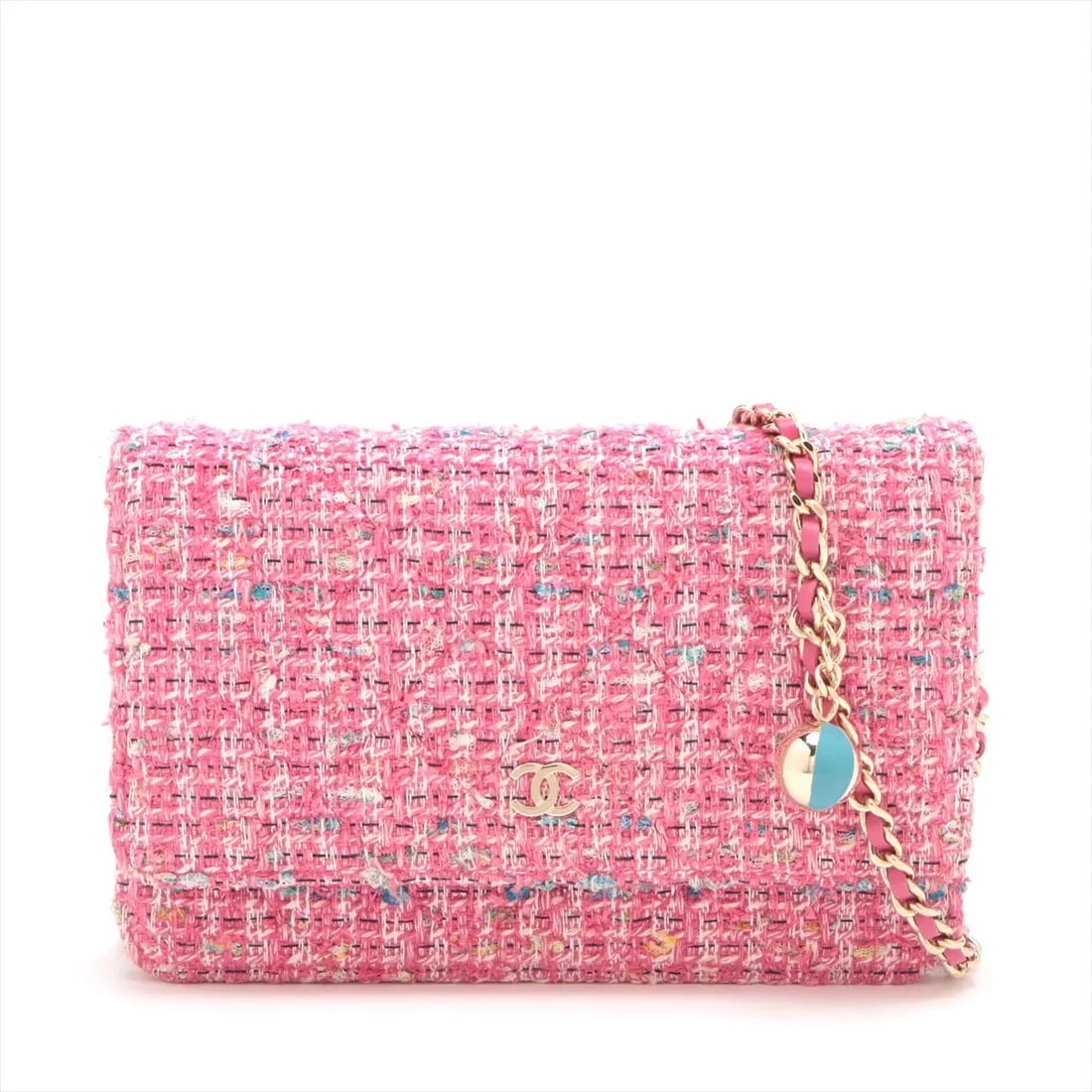 CHANEL MATELASSE TWEED CHAIN WALLET PINK GOLD: Chanel Matelasse Tweed Chain Wallet Pink Gold Brand: Chanel Type: Shoulder bag Material: Tweed Color: Pink Size: Height:4.7inch Length:7.5inch Depth:1.6inch Shoulder height:24.2inch Accessories: