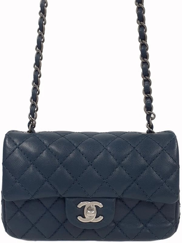CHANEL MATELASSE MINI CLASSIC HANDBAG: Chanel Matelasse Mini Classic Handbag Brand: Chanel Type: Chain Shoulder Bag Material: Grained calfskin (caviar skin) Color: Navy Size: W:19.5cm H:12.5cm D:6.5cm Shoulder:119cm Accessories: None <