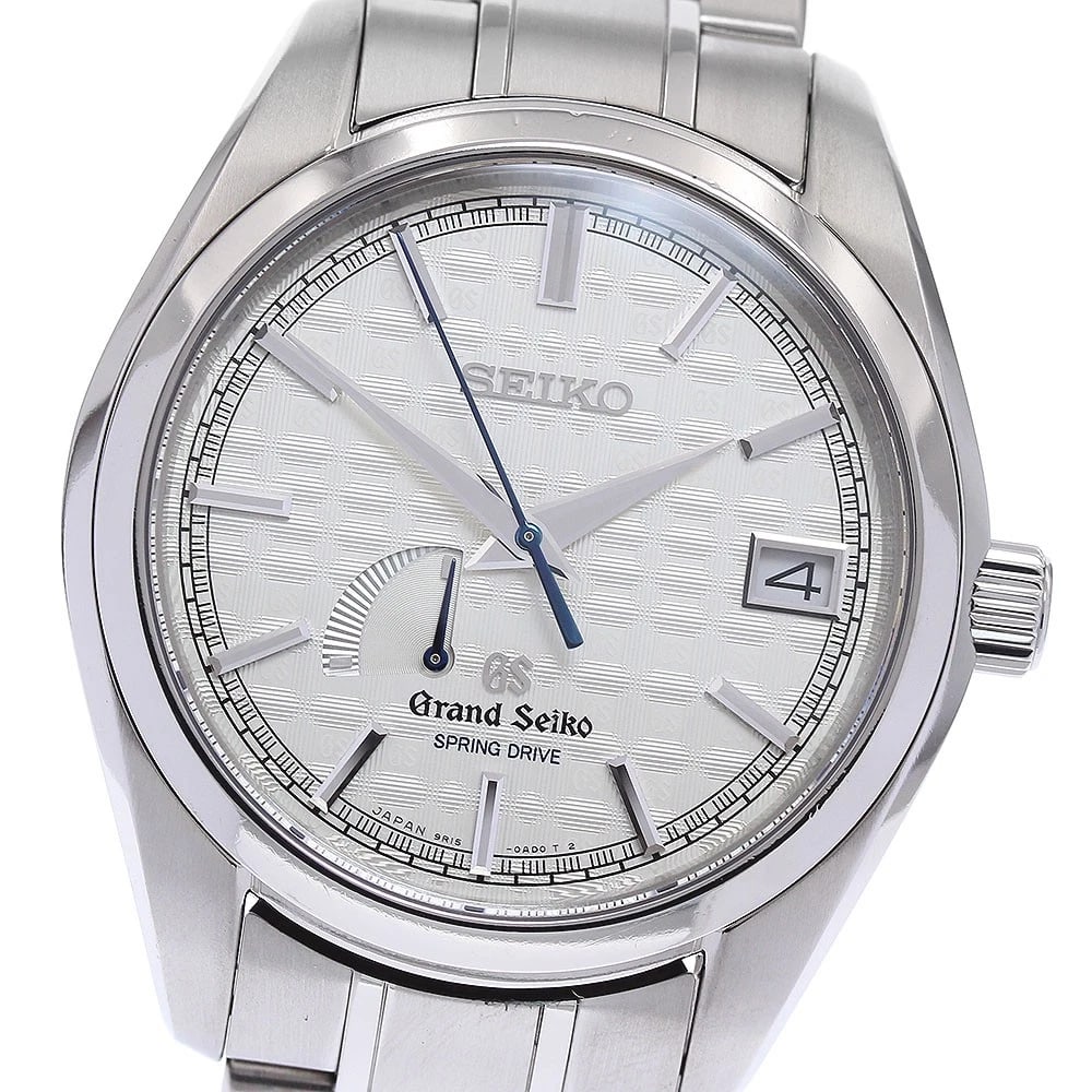 SEIKO Spring drive Men's Watch: SEIKO Spring drive Men's Watch Brand: SEIKO Type: Wristwatch Material: Band Material titanium, Case Material titanium Color: Dial Color Silver, Case Color Silver, Band Color Silver Size: Case size