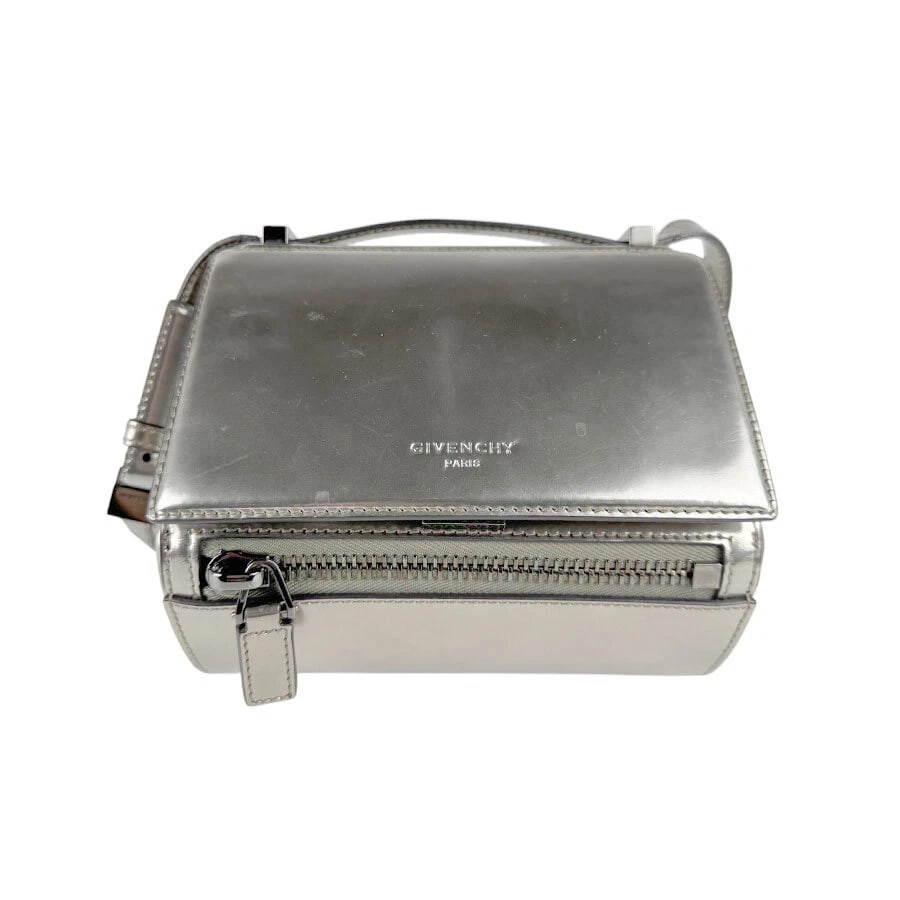GIVENCHY PANDORA BOX CROSSBODY SHOULDER BAG METALLIC: GIVENCHY Pandora Box Crossbody Shoulder Bag Metallic Brand: GIVENCHY Type: Crossbody Shoulder Bag Material: Leather Color: Metallic Gray Size: [inch] W:7.1inx H:5.5inx D:2.4in Shoulder Length: 46.