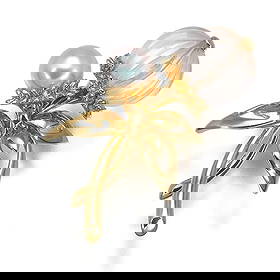 MIKIMOTO BROOCH ROSE QUARTZ AKOYA PEARL LEAF FLOWER: Mikimoto Brooch Rose Quartz Akoya Pearl Leaf Flower Brand: MIKIMOTO Type: Brooch Material: 18K / 750 / Yellow Gold The pin back is alloy Color: None Size: Design size: 25.7 x 14.8mm Accessories: