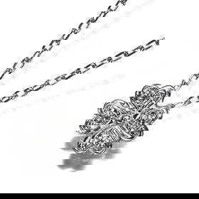 MIKIMOTO NECKLACE DIAMOND CLOVER: MIKIMOTO Necklace Diamond Clover Brand: MIKIMOTO Type: Necklace Material: 18K / 750 / White Gold Color: None Size: Necklace length: 38 - 40cm Pendant size: 8.0 x 8.0mm Accessories: None Ac