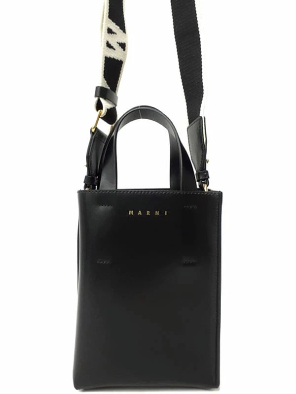 MARNI MUSEO NANO BAG: Marni MUSEO Nano Bag Brand: Marni Type: 2-Way Bag Material: leather Color: Black Size: W:14cm H:19cm D:5cm Handle:22cm Shoulder:118cm Accessories: None Accessories Notice: When purchasing
