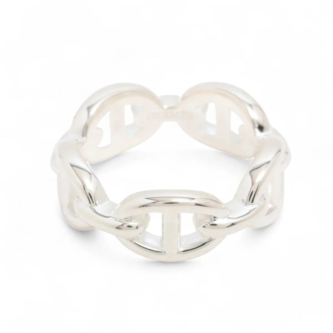 HERMES CHAINE D'ANCRE ENCHAINEE RING: Hermes Chaine d'Ancre Enchainee Ring Brand: Hermès Type: Ring Material: 925 Color: Silver Size: 6.25 - 6.5 US Accessories: None Accessories Notice: When purchasing pre-owned goods, please