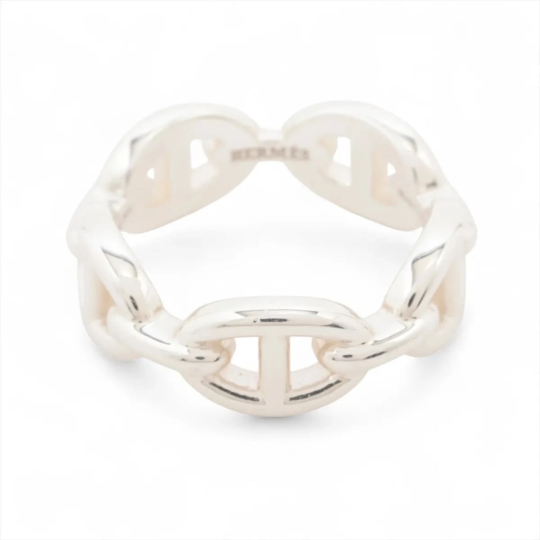 HERMES CHAINE D'ANCRE ENCHAINEE RING: Hermes Chaine d'Ancre Enchainee Ring Brand: Hermès Type: Ring Material: 925 Color: Silver Size: 6 US Accessories: None Accessories Notice: When purchasing pre-owned goods, please refer to