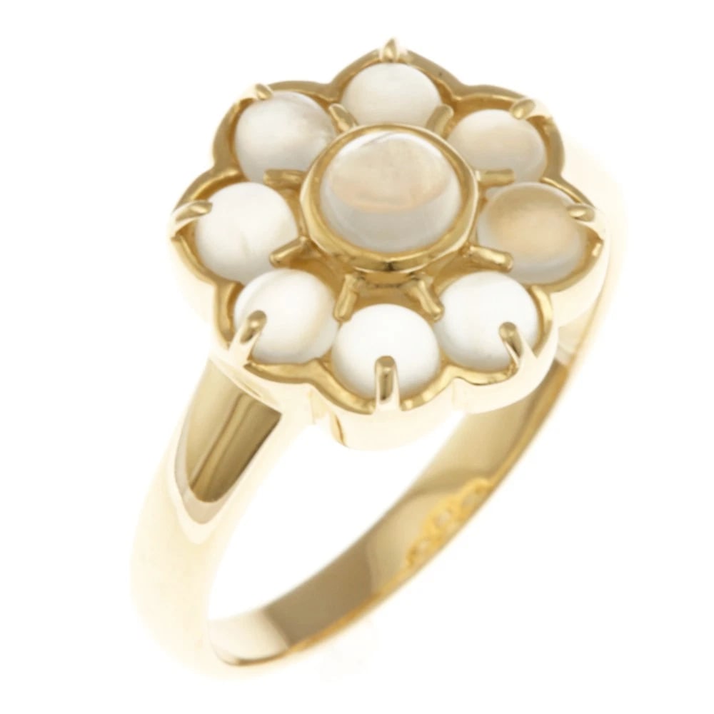 RING K18 YELLOW GOLD MOONSTONE FLOWER FLOWER: Ring K18 yellow gold Moonstone Flower flower Brand: Unbranded Type: Ring Material: K18 yellow gold Color: gold Size: US 6 Accessories: None Accessories Notice: When purchasing pre-owned go