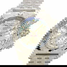 BREITLING CHRONOMAT 44 CHRONOGRAPH DATE WHITE SHELL DIAL WATCH: BREITLING Chronomat 44 Chronograph Date White Shell Dial Watch Brand: BREITLING Type: Wristwatch Material: Case:Stainless steel Bracelet:Stainless steel Color: White Shell Dial Size: CaseSize Leng