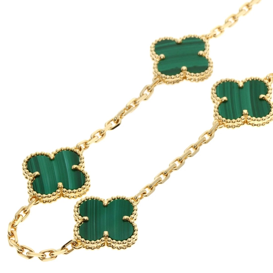 VAN CLEEF & ARPELS VINTAGE ALHAMBRA MALACHITE NECKLACE: Van Cleef & Arpels Vintage Alhambra Malachite Necklace Brand: Van Cleef & Arpels Type: Necklace Material: K18 Yellow Gold, Color: Exterior Color Gold Size: Chain Length:16.5inch/42cm Chain Width:0