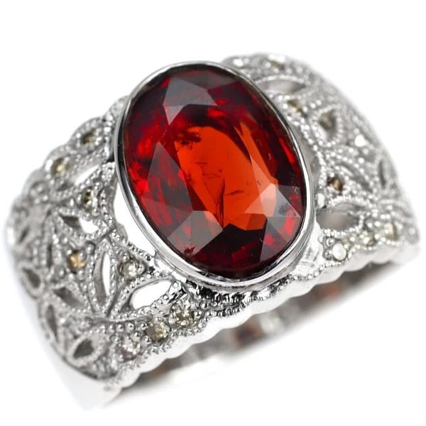 K18WG RED SPINEL DIAMOND RING: K18WG red spinel diamond ring Brand: None Type: rings Material: K18WG, Stone Creation Natural Color: White Size: 7.25 US Accessories: None Accessories Notice: When purchasing pre-owned goo
