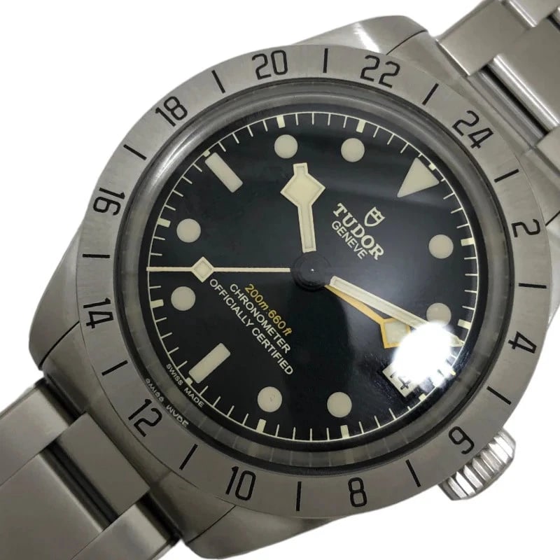 TUDOR BLACK BAY PRO WRIST WATCH (1 of 6)