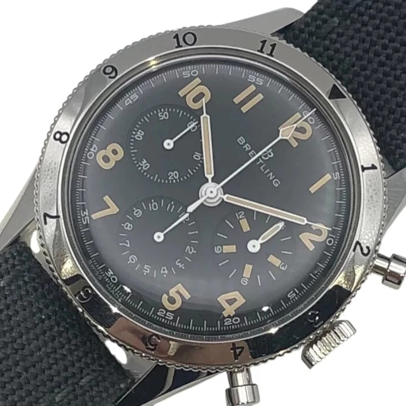 BREITLING AVIATOR BLACK WRIST WATCH (1 of 2)