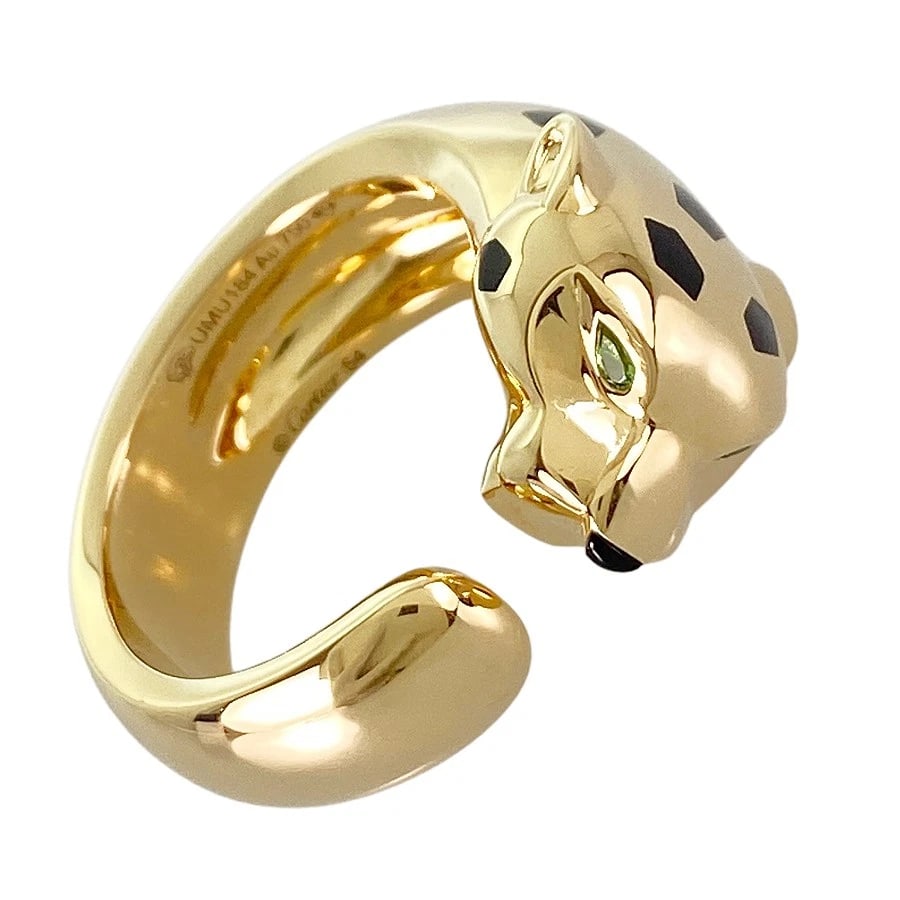 CARTIER YELLOW GOLD TSAVORITE GARNET ONYX RING: CARTIER Yellow gold tsavorite garnet onyx Ring Brand: Cartier Type: Ring Material: 18K Yellow Gold tsavorite garnet onyx, Color: Gold Size: 6.5-7 US Accessories: None Accessories Notice: W