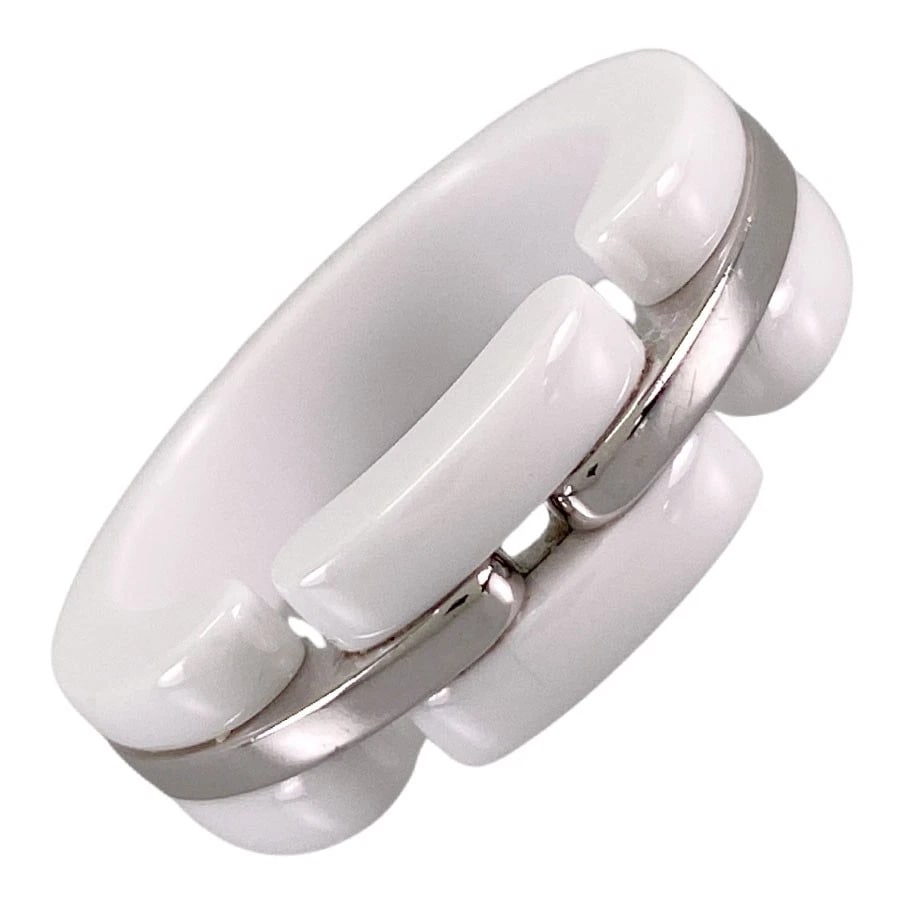 CHANEL WHITE GOLD RING: CHANEL White gold Ring Brand: CHANEL Type: Ring Material: 18K White Gold Ceramic, Color: Silver Size: 6 US Accessories: None Accessories Notice: When purchasing pre-owned goods, please ref