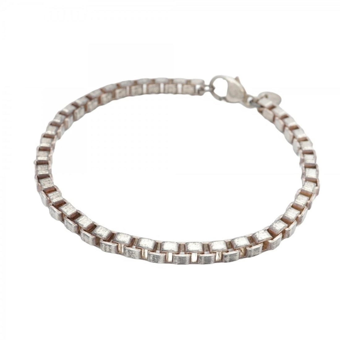 TIFFANY VENETIAN BRACELET IN SILVER 925: Tiffany Venetian Bracelet in Silver 925 Brand: Tiffany Type: Charm bracelet Material: Silver 925, Color: none Size: Length 18cm / 7.08' Accessories: None Accessories Notice: When purchasin