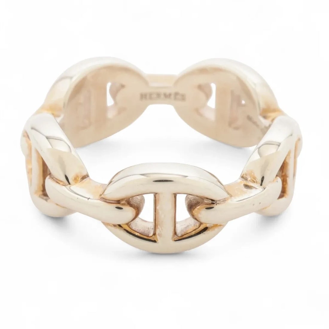 HERMES CHAÎNE D'ANCRE ENCHAINEE RING: Hermes Chaîne d'Ancre Enchainee Ring Brand: Hermès Type: Ring Material: 925Silver Color: Silver Size: 5.5 - 5.75 US Accessories: None Accessories Notice: When purchasing pre-owned goods, p