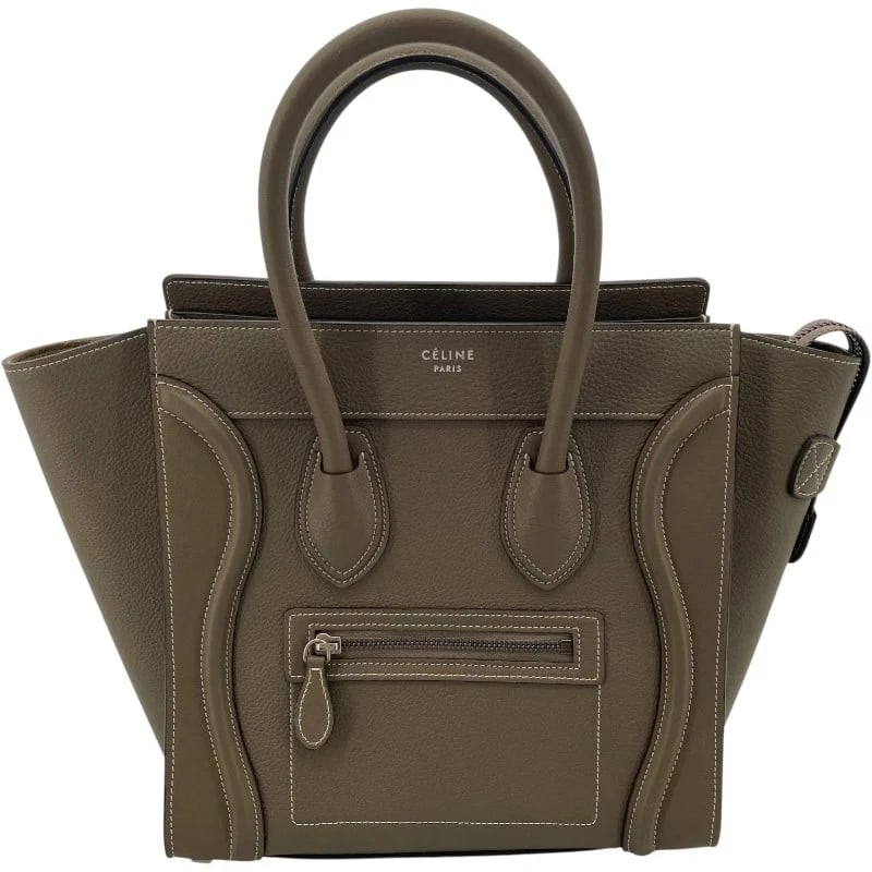 CELINE LUGGAGE MICRO SHOPPER IN GRAINED CALFSKIN GRAY: CELINE Luggage Micro Shopper in Grained Calfskin Gray Brand: CELINE Type: Handbag Material: Drummed Calf Color: Greige Size: W: 26.5cm / H: 26cm / D: 11cm Accessories: None Accessories Not