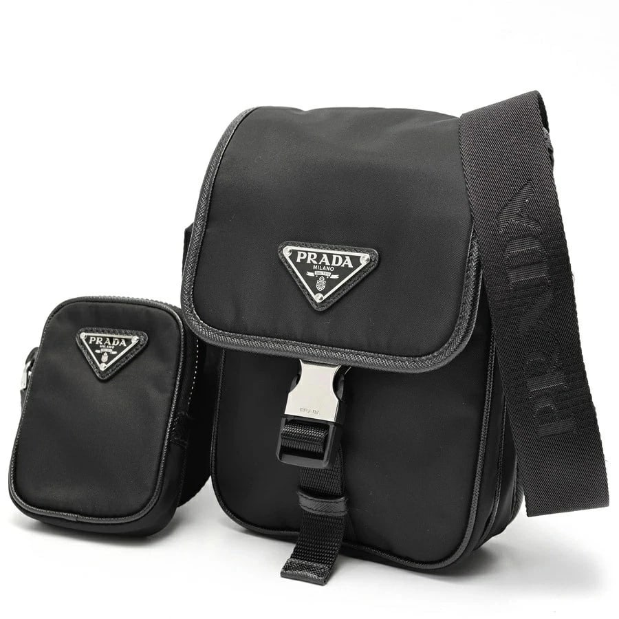 PRADA RE-NYLON × SAFFIANO MINI SHOULDER PHONE HOLDER: Prada Re-Nylon × Saffiano Mini Shoulder Phone Holder Brand: Prada Type: Bag Material: Fabric/Leather Color: Black (Nero) Size: W14×H19×D5cm Accessories: None Accessories Notice: When purch