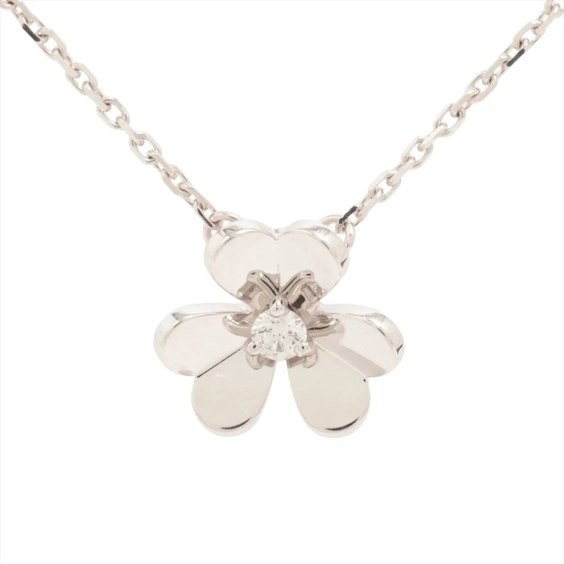 VAN CLEEF & ARPELS FRIVOLE MINI DIAMOND NECKLACE 750(WG): Van Cleef & Arpels Frivole Mini diamond Necklace 750(WG) Brand: Van Cleef & Arpels Type: Necklace Material: 750(WG) Main Stone Natural Color: Not Specified Size: Size(CM) Chain length:40 Accessor