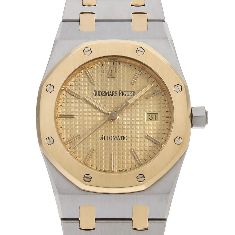 AUDEMARS PIGUET ROYAL OAK: AUDEMARS PIGUET Royal oak Brand: AUDEMARS PIGUET Type: Wrist watch Material: Band Material Stainless Steel/Yellow Gold, Case Material Stainless Steel Color: Gold Size: Band Size 18.5cm (7.3inch),