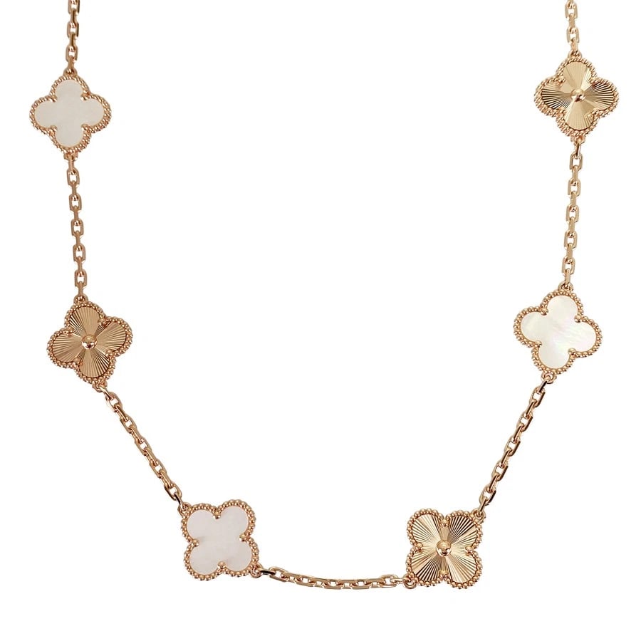VAN CLEEF & ARPELS VINTAGE ALHAMBRA ROSE GOLD SHELL LONG NECKLACE: Van Cleef & Arpels Vintage Alhambra Rose gold shell Long necklace Brand: Van Cleef & Arpels Type: Long necklace Material: 18K Rose Gold shell Color: Rose Gold Size: 14.6mm×14.7mm Necklace full le
