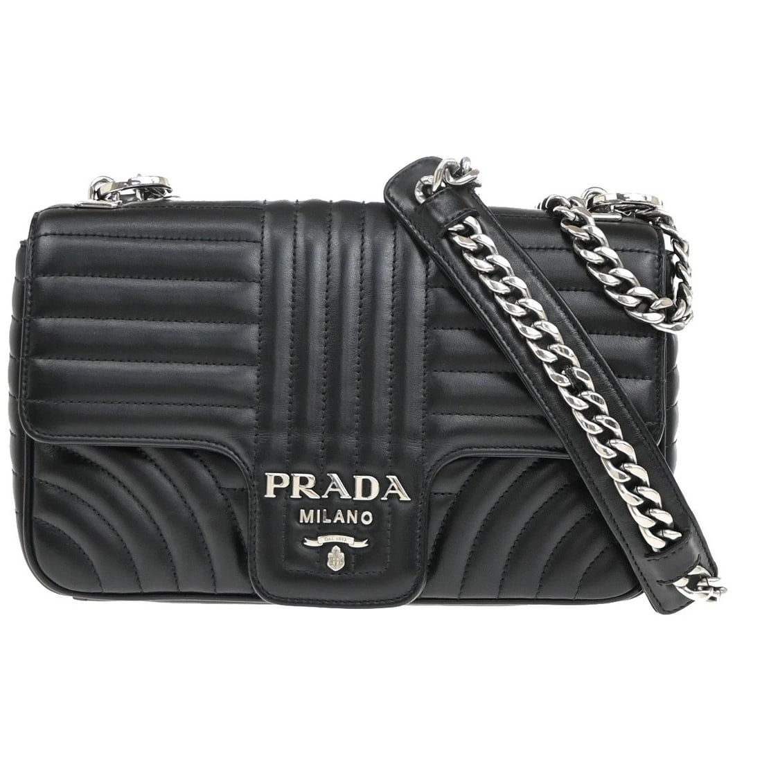 PRADA LOGO DIAGRAMME CHAIN SHOULDER BAG LEATHER BLACK: PRADA Logo Diagramme Chain Shoulder Bag Leather Black Brand: PRADA Type: Shoulder Bag Material: Leather Color: Black Size: W 9.4 x H 6.3 x D 2.4 " (approx.) SHOULDER DROP ( inch /cm ) 11.8 - 19.7