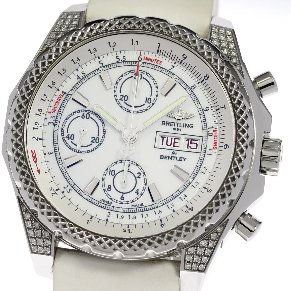 BREITLING BENTLEY CHRONOGRAPH WHITE DIAL AUTOMATIC WATCH: BREITLING Bentley Chronograph white Dial Automatic Watch Brand: BREITLING Type: Wristwatch Material: Band Material rubber, Case Material Stainless Steel Color: Band Color white, Case Color Silver,