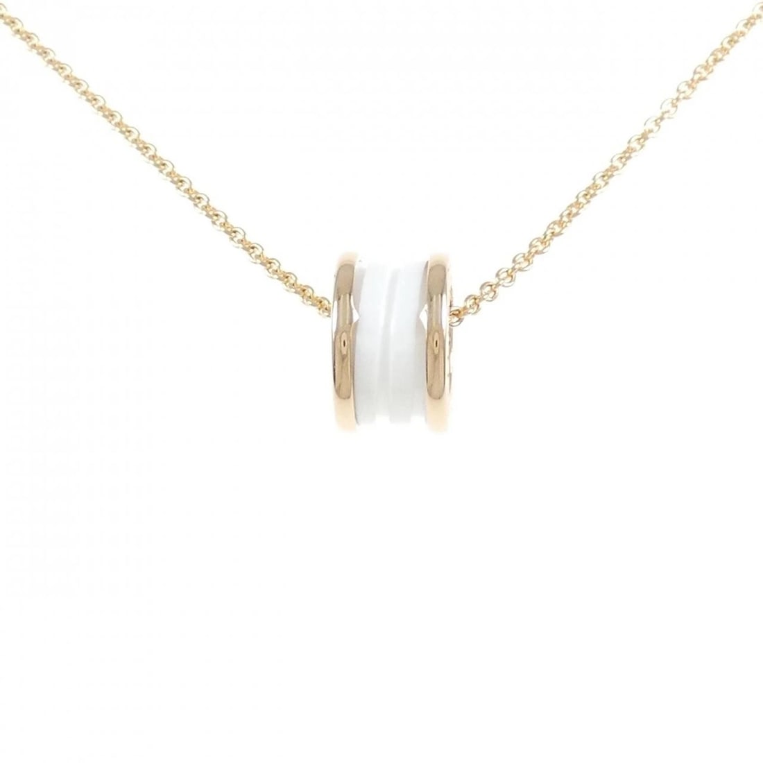 BVLGARI B.ZERO1 NECKLACE: BVLGARI B.zero1 Necklace Brand: BVLGARI Type: Necklace Material: 750 Pink Gold ceramic, Color: Pink Gold ceramic Size: 39-46cm Accessories: None Accessories Notice: When purchasing pre-own