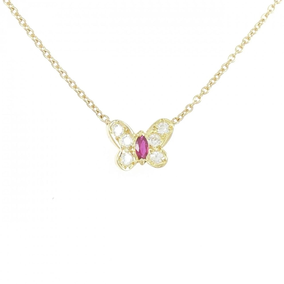 VAN CLEEF & ARPELS MINI PAPILLON NECKLACE: Van Cleef & Arpels Mini Papillon Necklace Brand: Van Cleef & Arpels Type: Necklace Material: 18K Yellow Gold, Main Stone Ruby Color: Yellow Gold Size: 39 45cm Accessories: None Accessories
