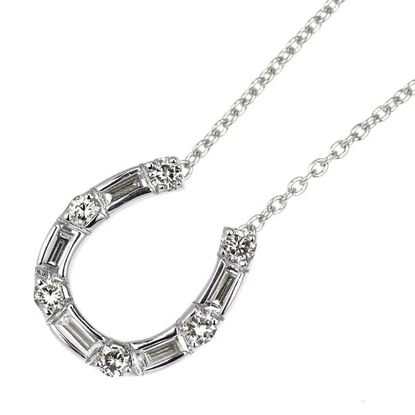 K18WG HORSE SHOE HORSESHOE DIAMOND PENDANT NECKLACE: K18WG Horse Shoe horseshoe diamond Pendant necklace Brand: None Type: pendant necklace Material: K18WG Main Stone Natural Color: None Size: Necklace: Chain Length 40.5 Length/Width/Diameter