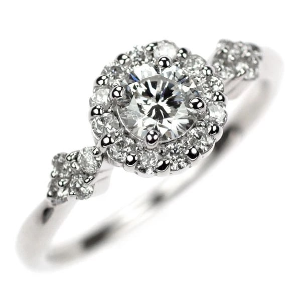 K18WG DIAMOND RING (1 of 2)