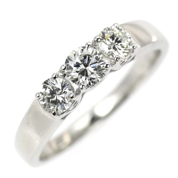 P PT950 DIAMOND RING: P Pt950 diamond ring Brand: None Type: rings Material: Pt950 Main Stone Natural Color: None Size: 4.5 US Accessories: None Accessories Notice: When purchasing pre-owned goods, please refer to